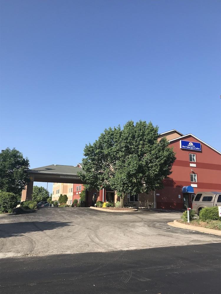 圣查尔斯美国最有价值旅馆酒店 外观 照片