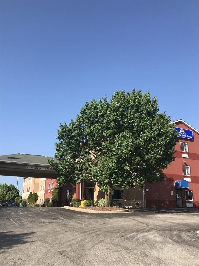 圣查尔斯美国最有价值旅馆酒店 外观 照片
