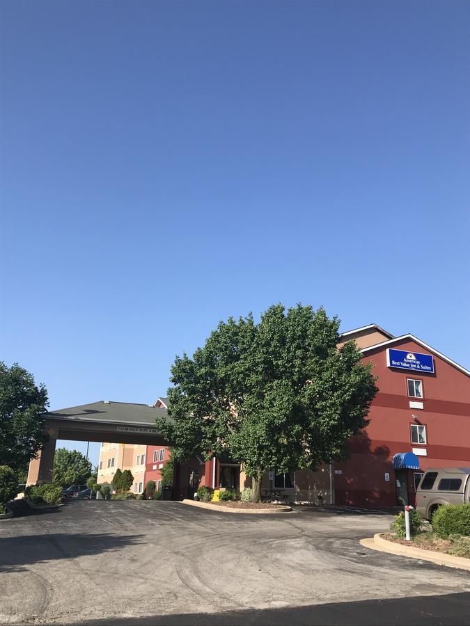 圣查尔斯美国最有价值旅馆酒店 外观 照片