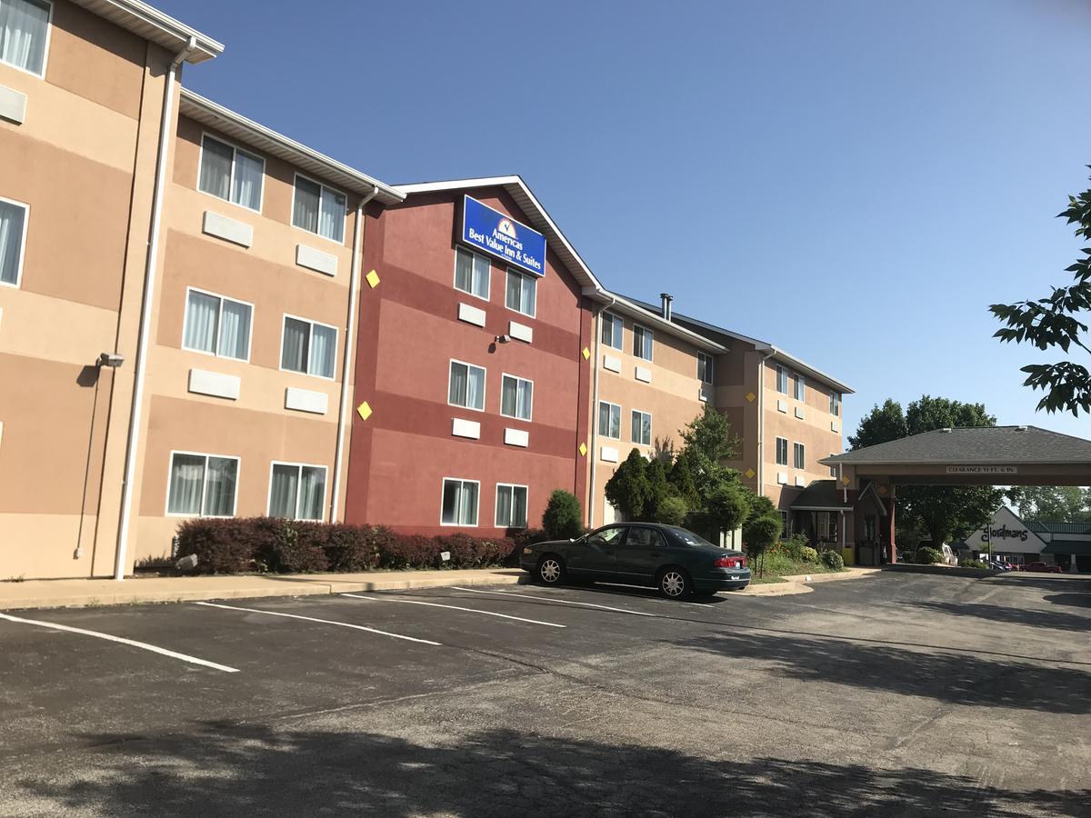 圣查尔斯美国最有价值旅馆酒店 外观 照片